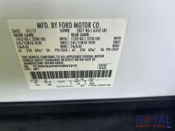 2017-ford-explorer-image-5