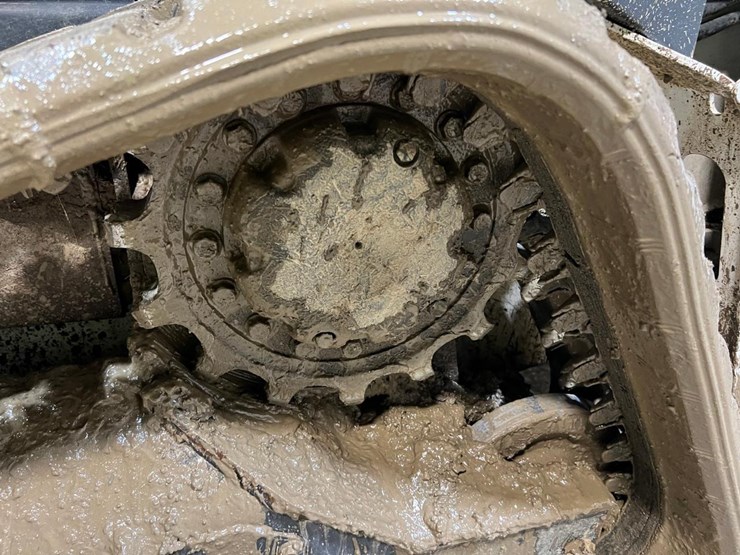 2021-bobcat-t66-image-14