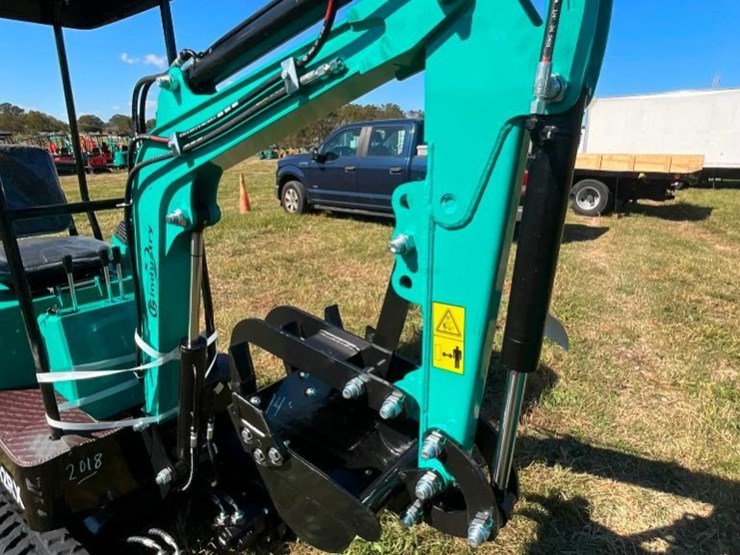 unused-cfg-mh12rx-mini-excavator-image-3