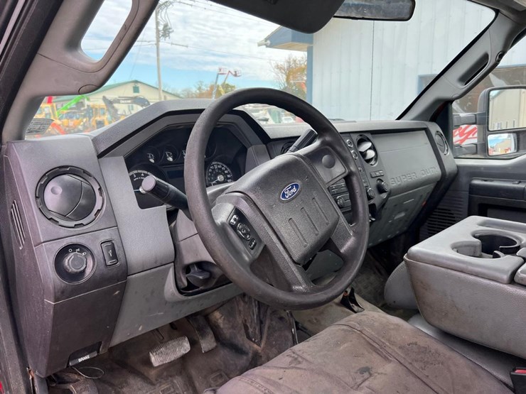 2012-ford-f350-image-22