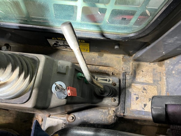 takeuchi-tl150-image-25