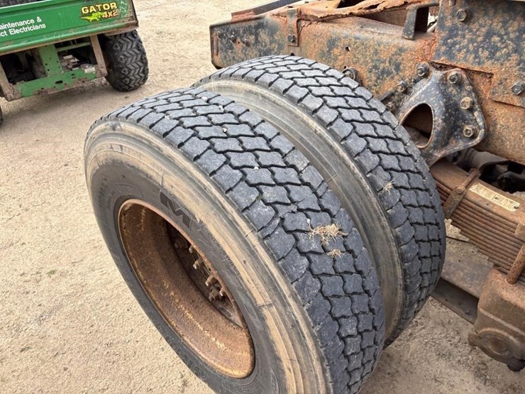 1989-international-9300-image-8