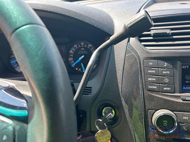 2017-ford-explorer-image-14