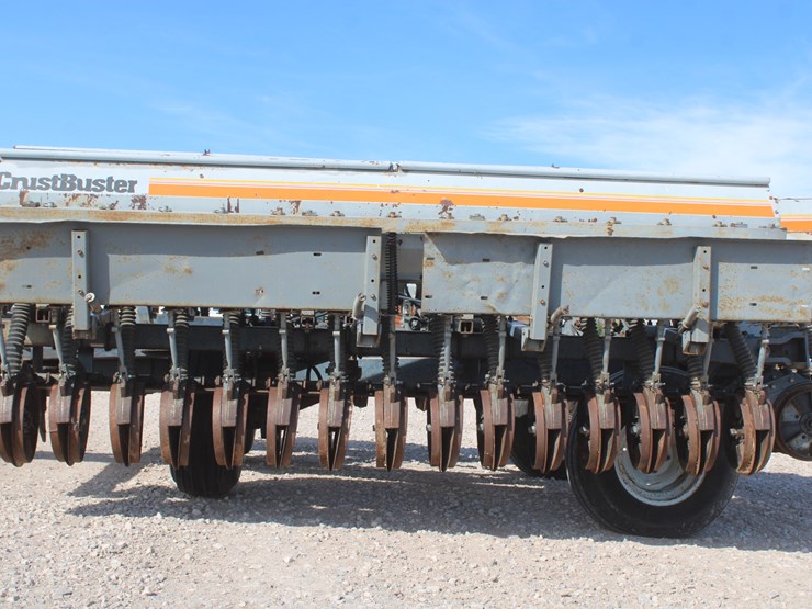 #2013-•-26-ft-crustbuster-grass-drill-image-4