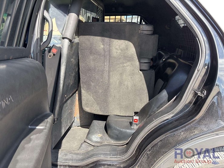 2017-ford-explorer-image-23