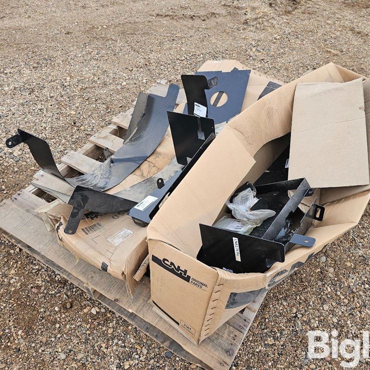 NEW HOLLAND BIG BALER 330