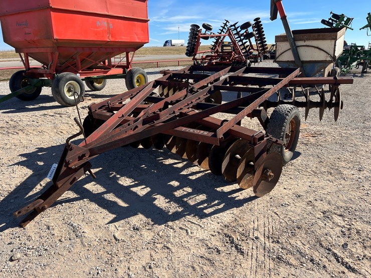 international-370-image-1