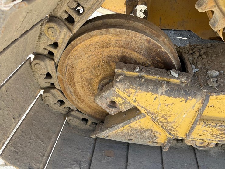 caterpillar-d5n-lgp-image-22