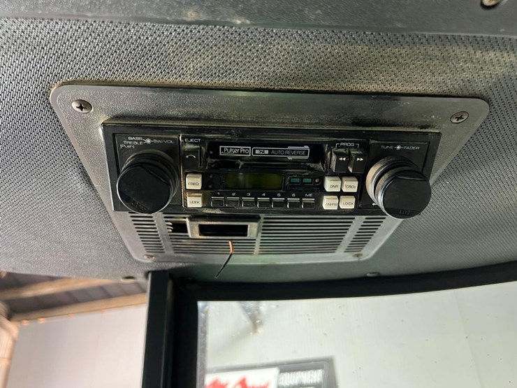 john-deere-4240-image-27