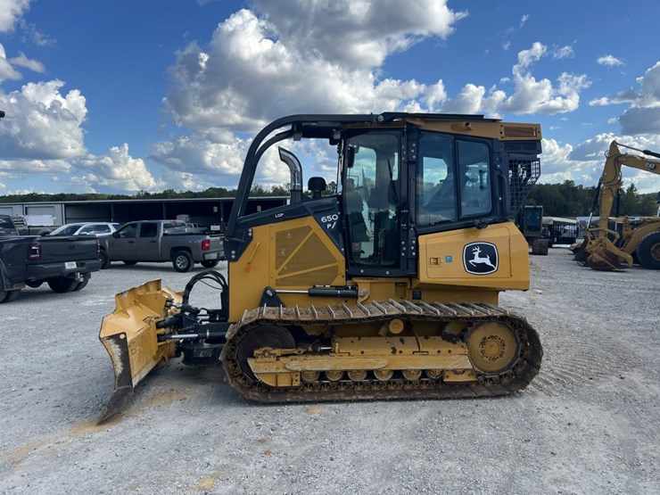 2024-deere-650-lgp-image-2