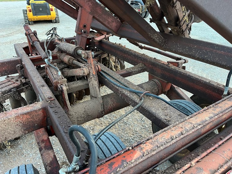 #t8059-•-miller-offset-image-11