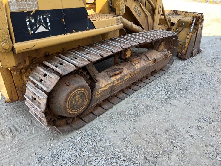 caterpillar-935b-image-19