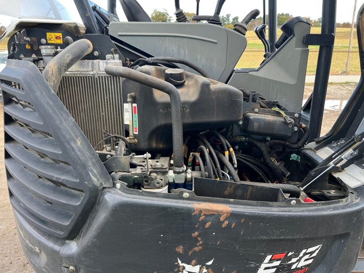 2022-bobcat-e42-image-19