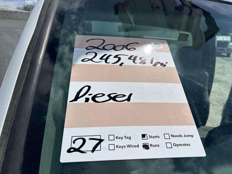 2006-ford-f550-image-35