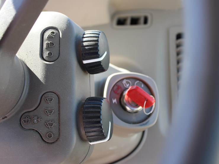 john-deere-6120m-image-69