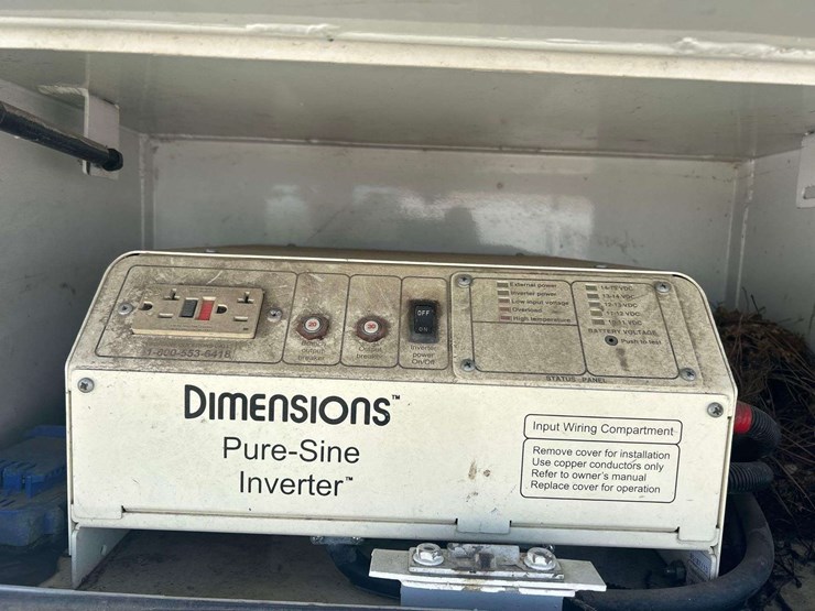 2013-freightliner-m2-106-altec-aa755-55ft-bucket-truck-image-19