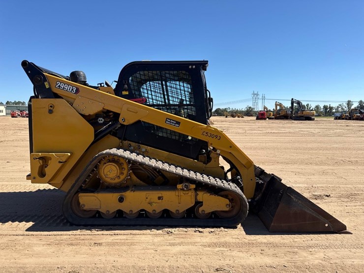 2022-caterpillar-299d3-image-5