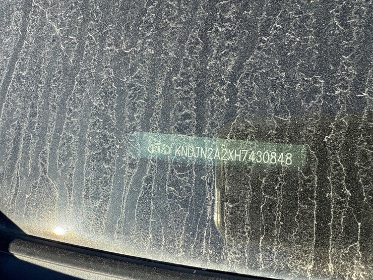 #27163-•-2017-kia-soul-suv-vin:-kndjn2a2xh7430848-inv#-27163-image-18