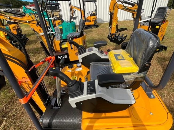 unused-cfg-mx20r-mini-excavator-(rato-image-10