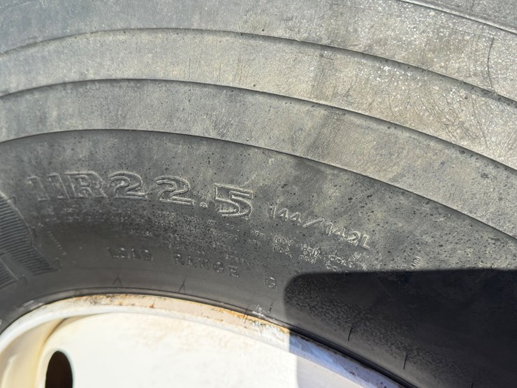 1992-international-4000-image-15