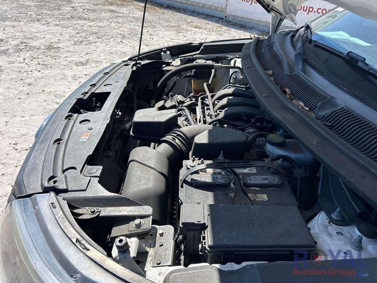 2018-ford-explorer-image-8