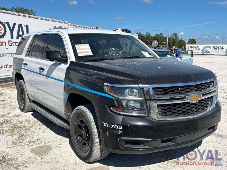 2018-chevrolet-tahoe-image-2
