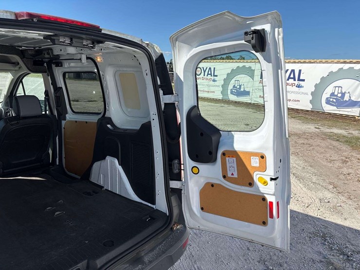 2018-ford-transit-connect-image-9