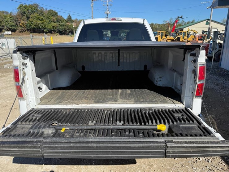 2014-ford-f150-image-13