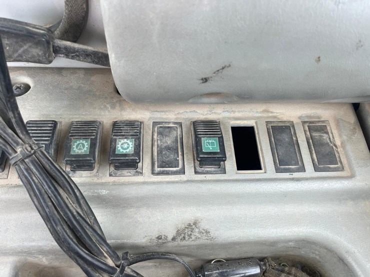 hyundai-hl740tm-7-image-35