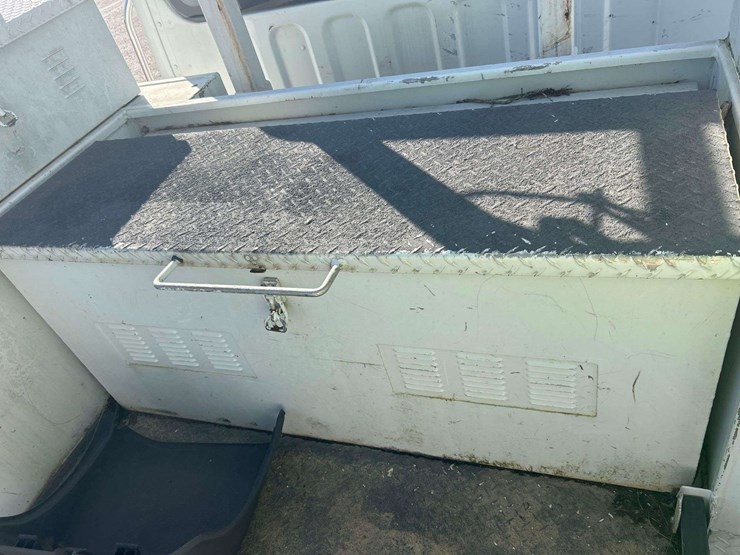 2013-freightliner-m2-106-altec-aa755-55ft-bucket-truck-image-21