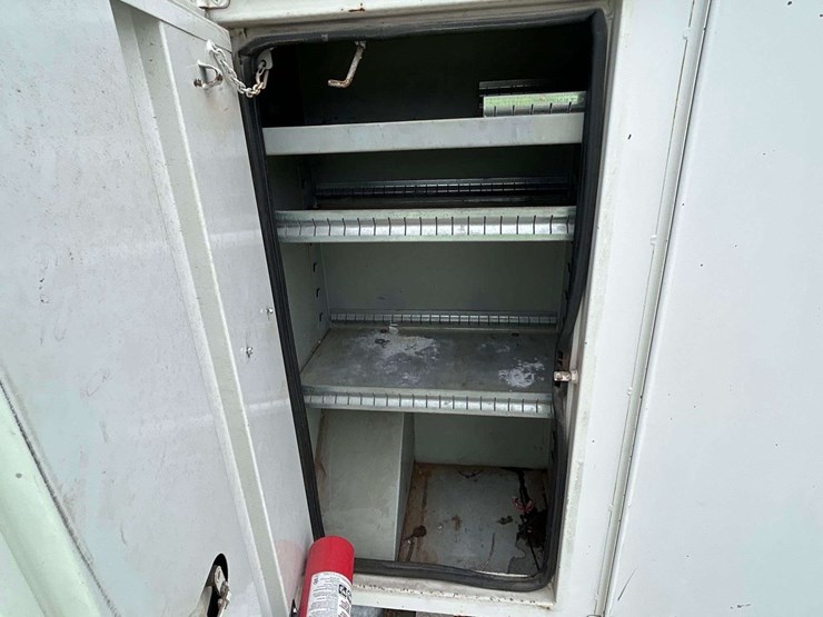 2006-ford-f650-image-21