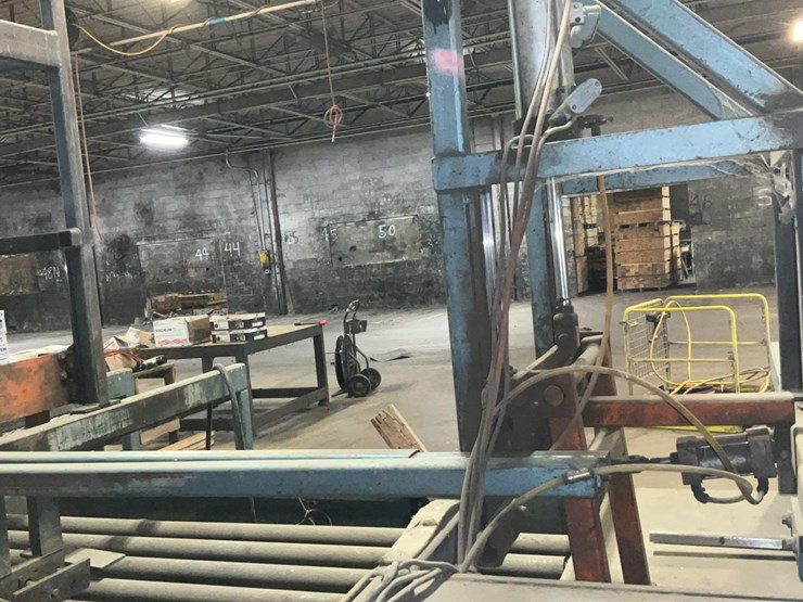 #143-•-rayco-buck-pallet-nailer-image-12