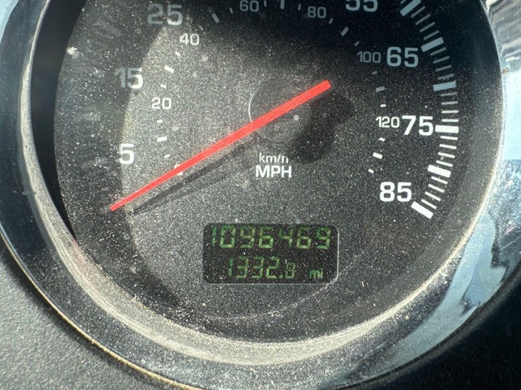 2012-kenworth-t660-image-35