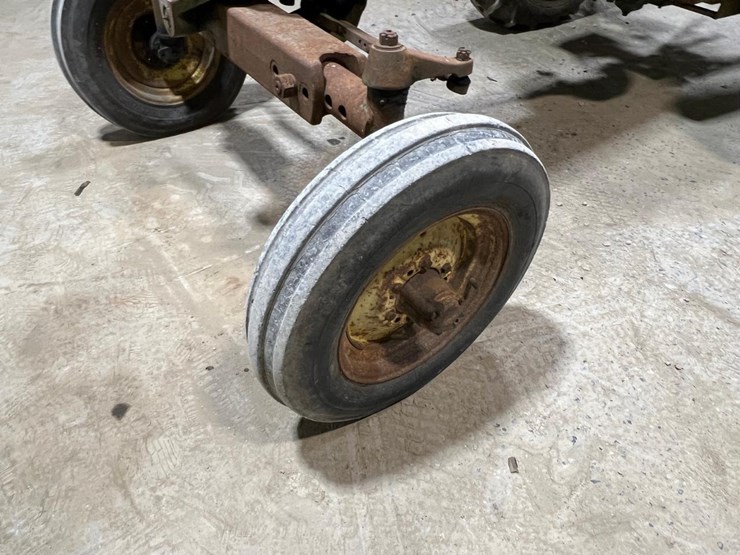 john-deere-530-image-9