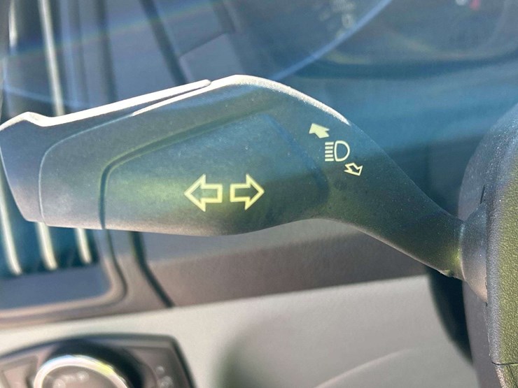 2018-ford-transit-image-16