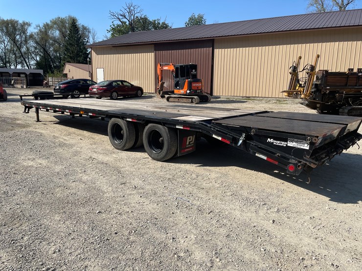 #1010-•-2023-pj-trailers-26'-tandem-dual-axle-deck-over-trailer,-(has-title)-image-9
