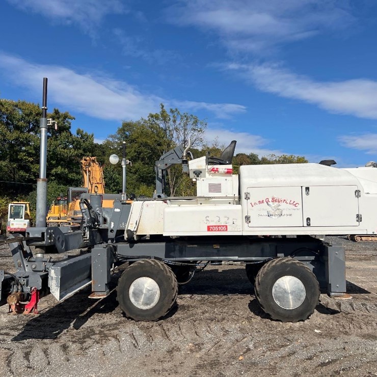 SOMERO S-222 LASER SCREED