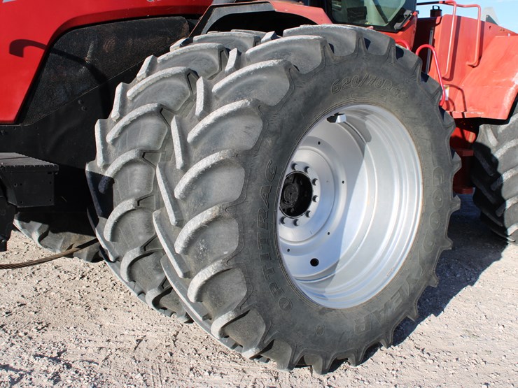 international-4100-image-16