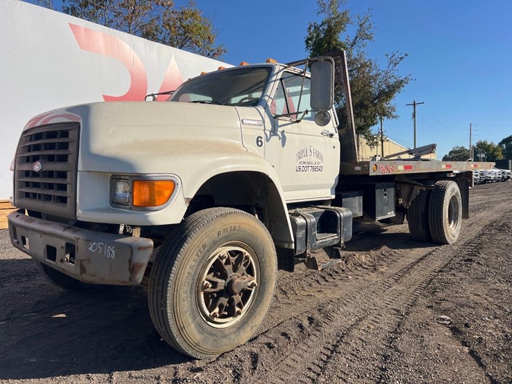 1996-ford-f-series-flatbed-truck-image-8