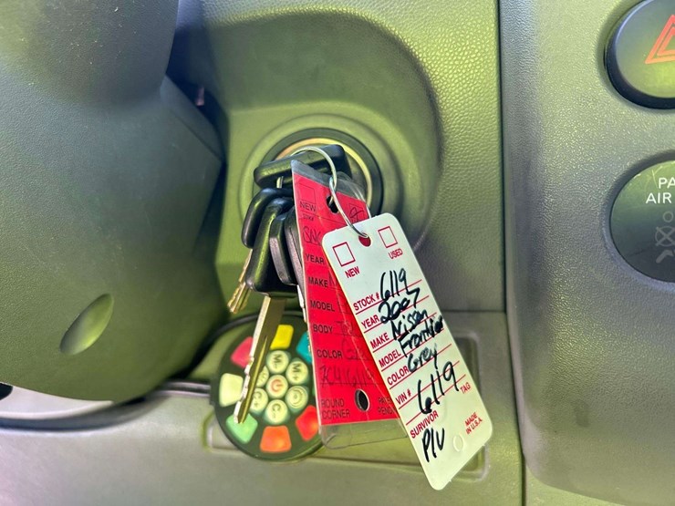 2007-nissan-frontier-image-28