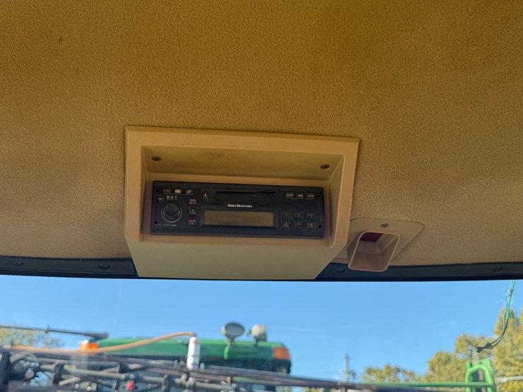 john-deere-8420-image-50