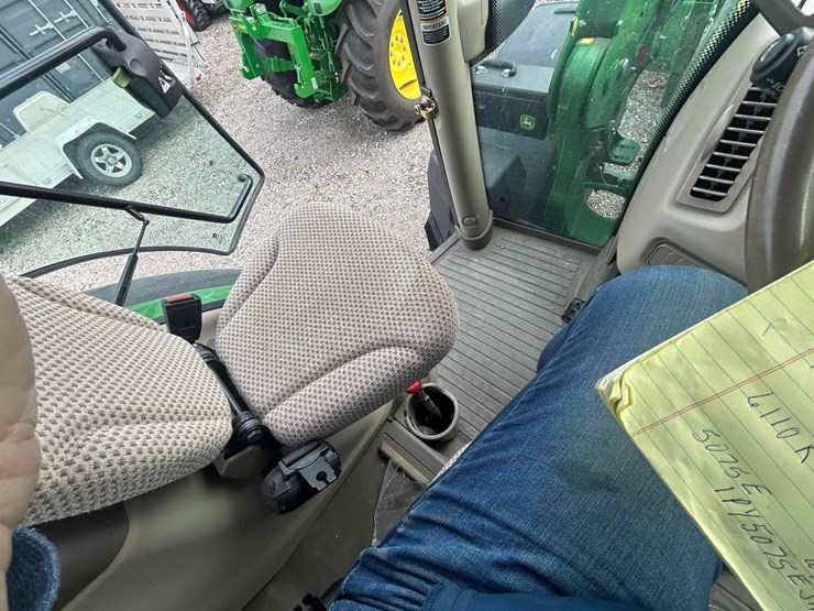 2015-john-deere-640-image-39