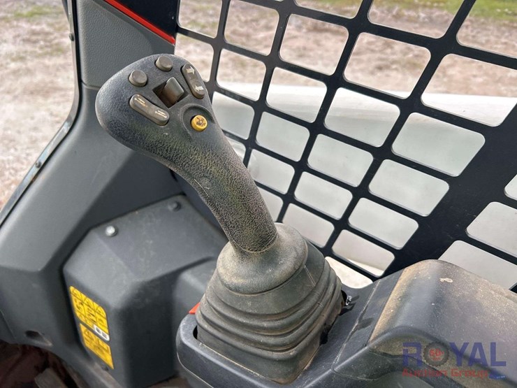 2023-bobcat-t66-image-12