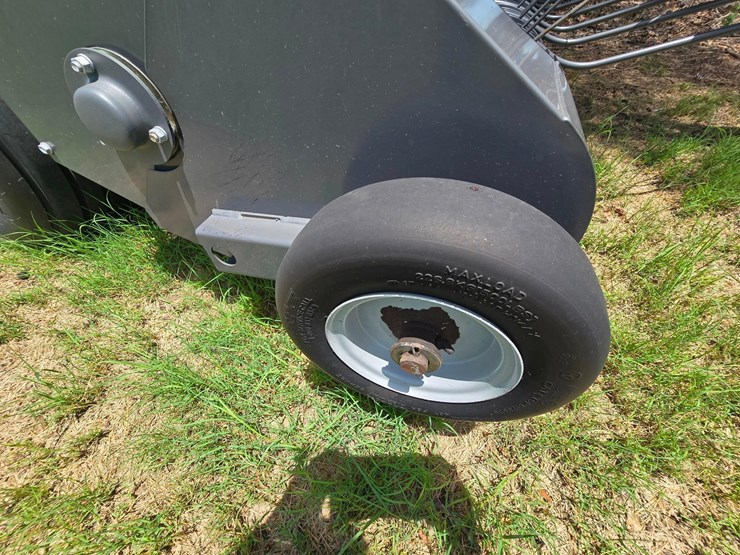 2020-massey-ferguson-1840-image-29