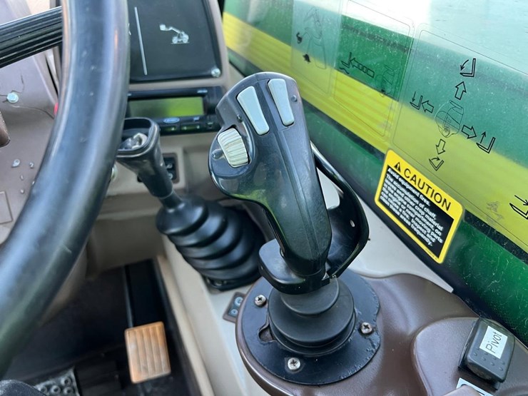 john-deere-3420-image-26