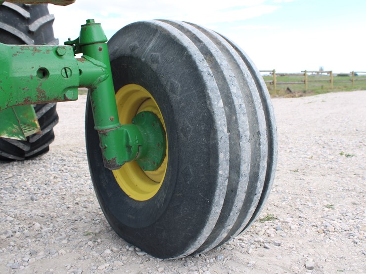 john-deere-4520-image-20