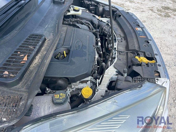 2018-ford-escape-se-image-9