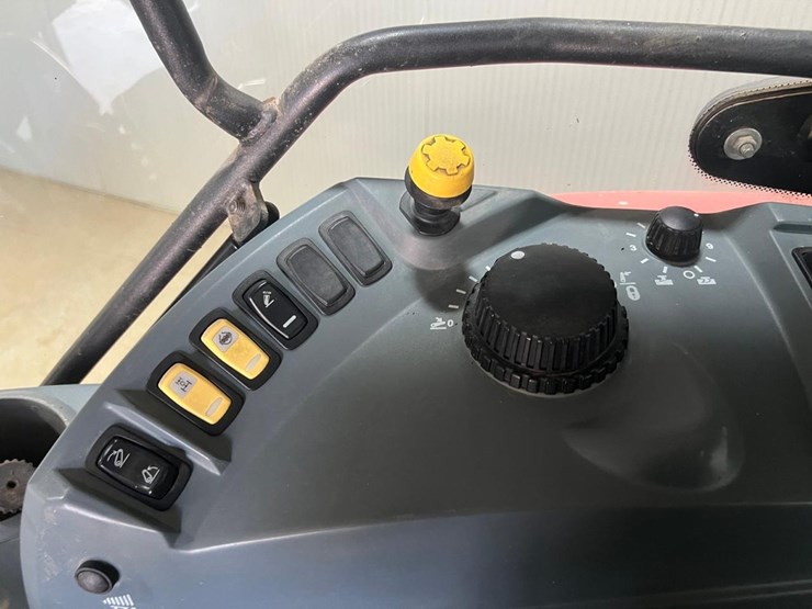 mccormick-x60.40-image-30