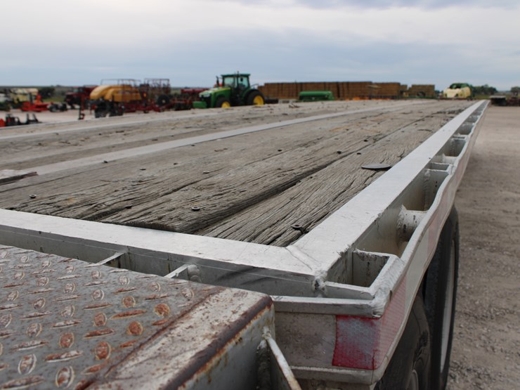 1994-featherlite-1010-image-16