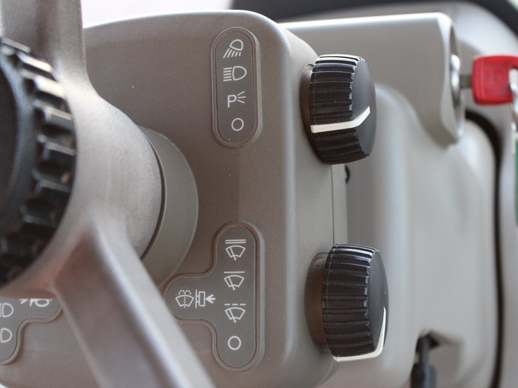 john-deere-r-image-85